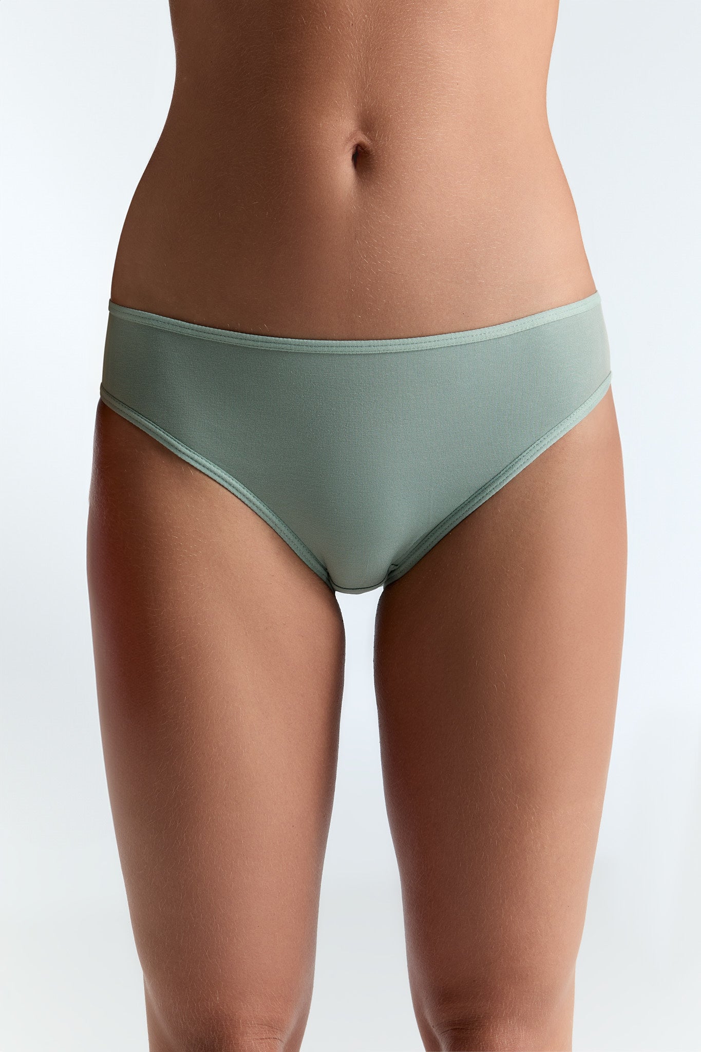 WOMAN內褲Leela Cotton 中腰三角內褲｜有機棉