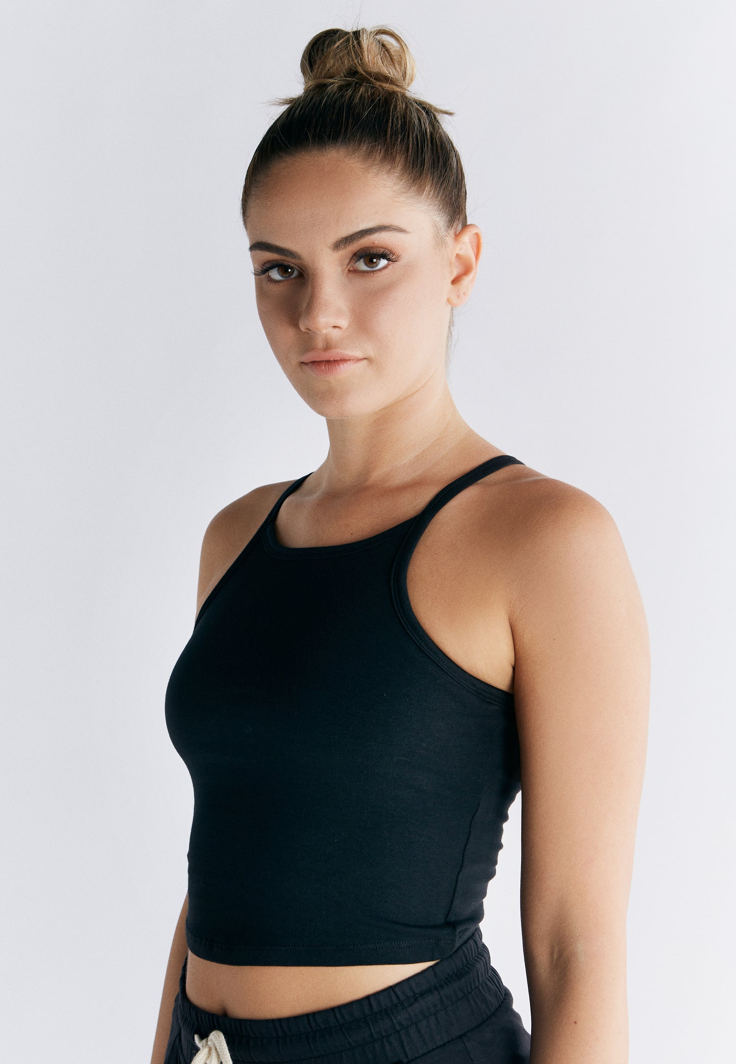 Pre-order 🌿 Bra-free tank top with sloping shoulders | Organic cotton Leela Cotton