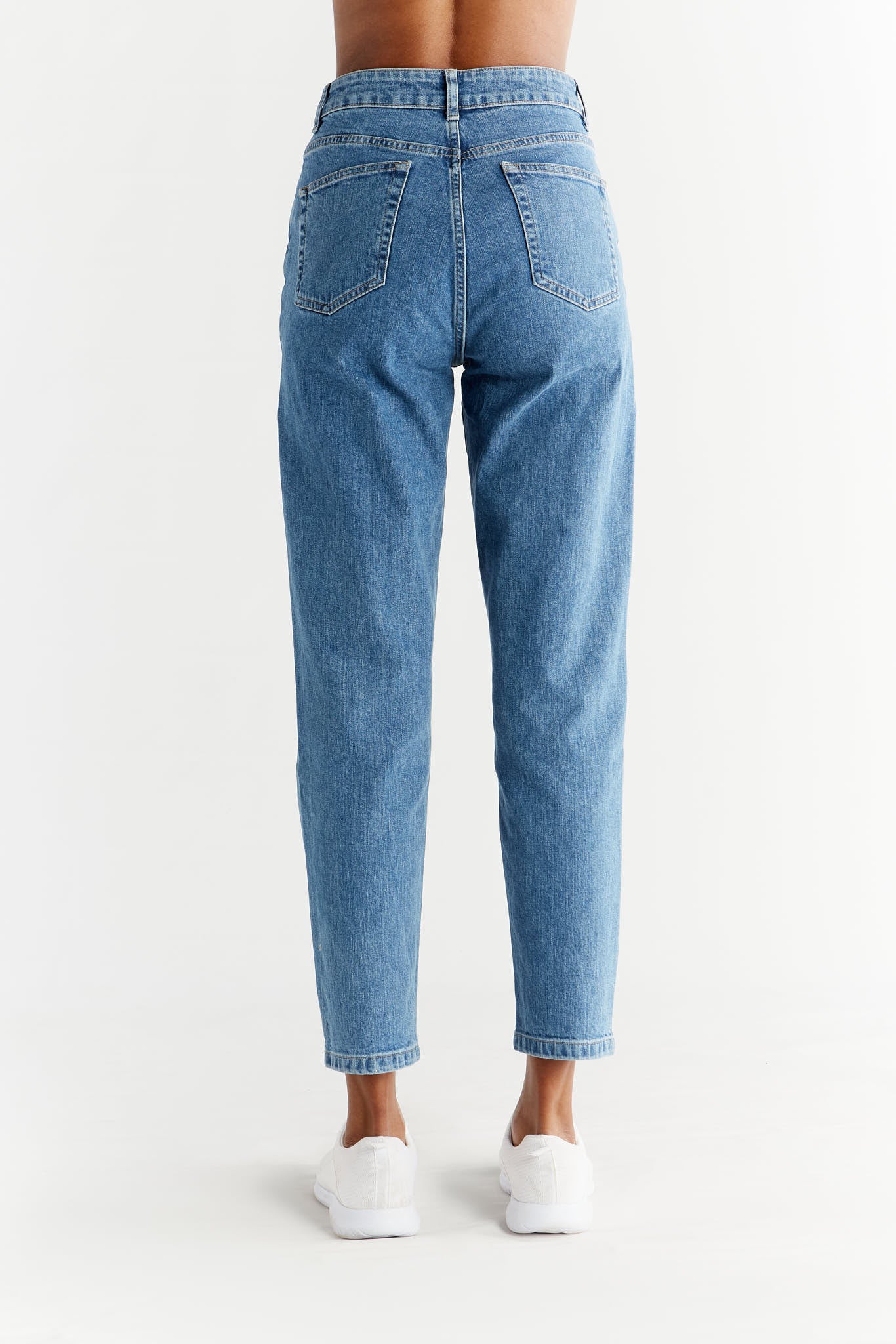 Pre-order | Women's Mom Fit Organic Cotton Jeans - Sky Blue | EVERMIND